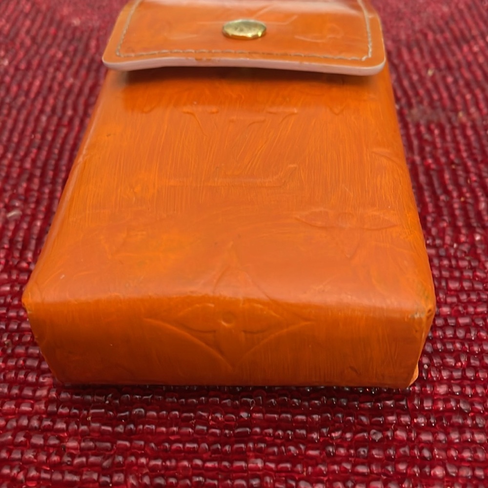 Louis Vuitton Brown and Gold Monogram cigarette case
Authentic. P… - Picture 10 of 14